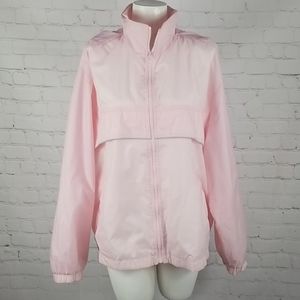 Outbrook Wind Breaker